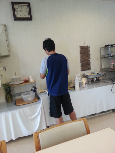 若い衆の顔でも見に行ってきたわ