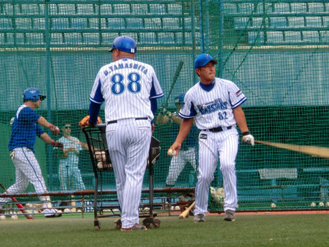 爽やかに若い衆が練習！