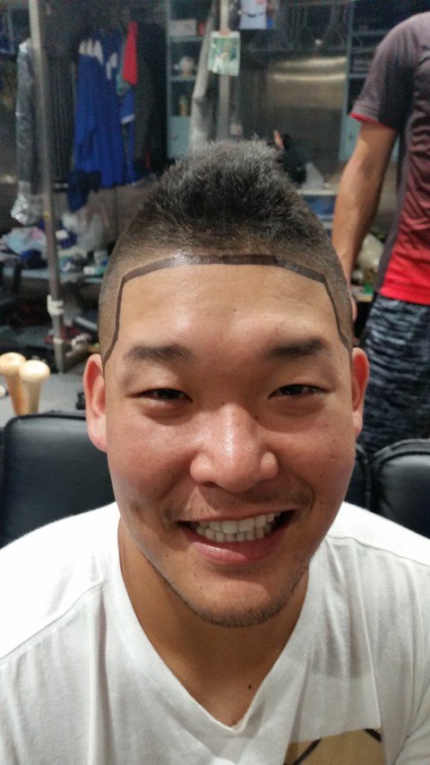 散髪してきてたのに