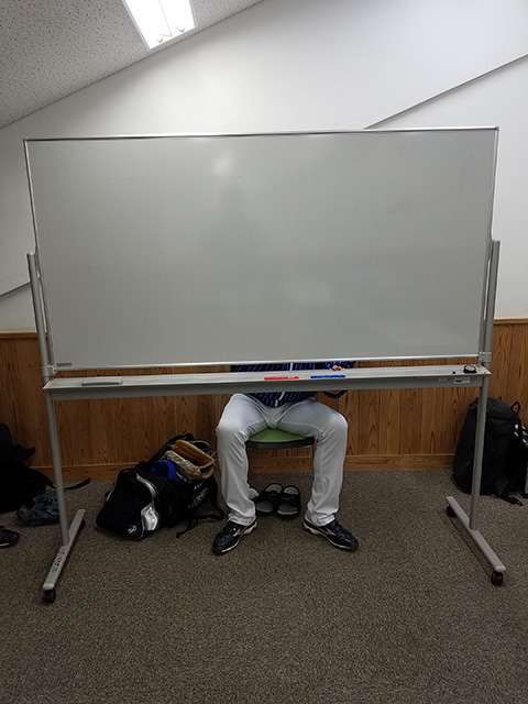 さぁ～だれだ(笑)