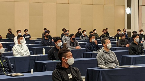 全体ミーティング