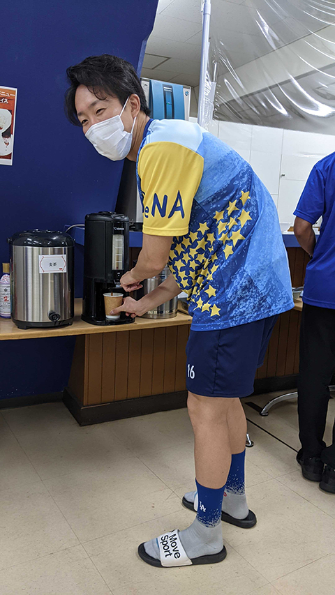 食堂でヤギ発見。