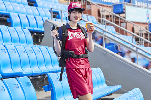 GWより『BAYSTARS LAGER＆ALE』の売り子は新ユニフォーム