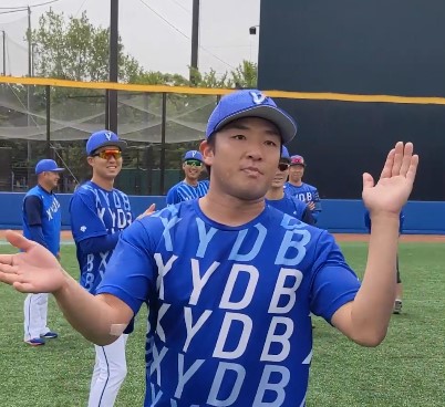 挨拶代わりのギャグ