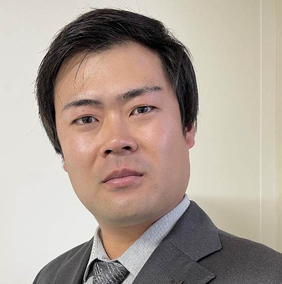 スーツでキメる男たち【伊勢 大夢選手】