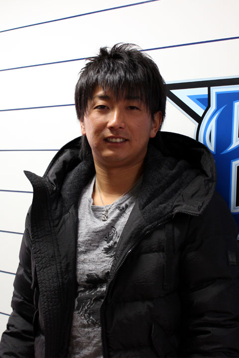 17 三嶋 一輝 選手