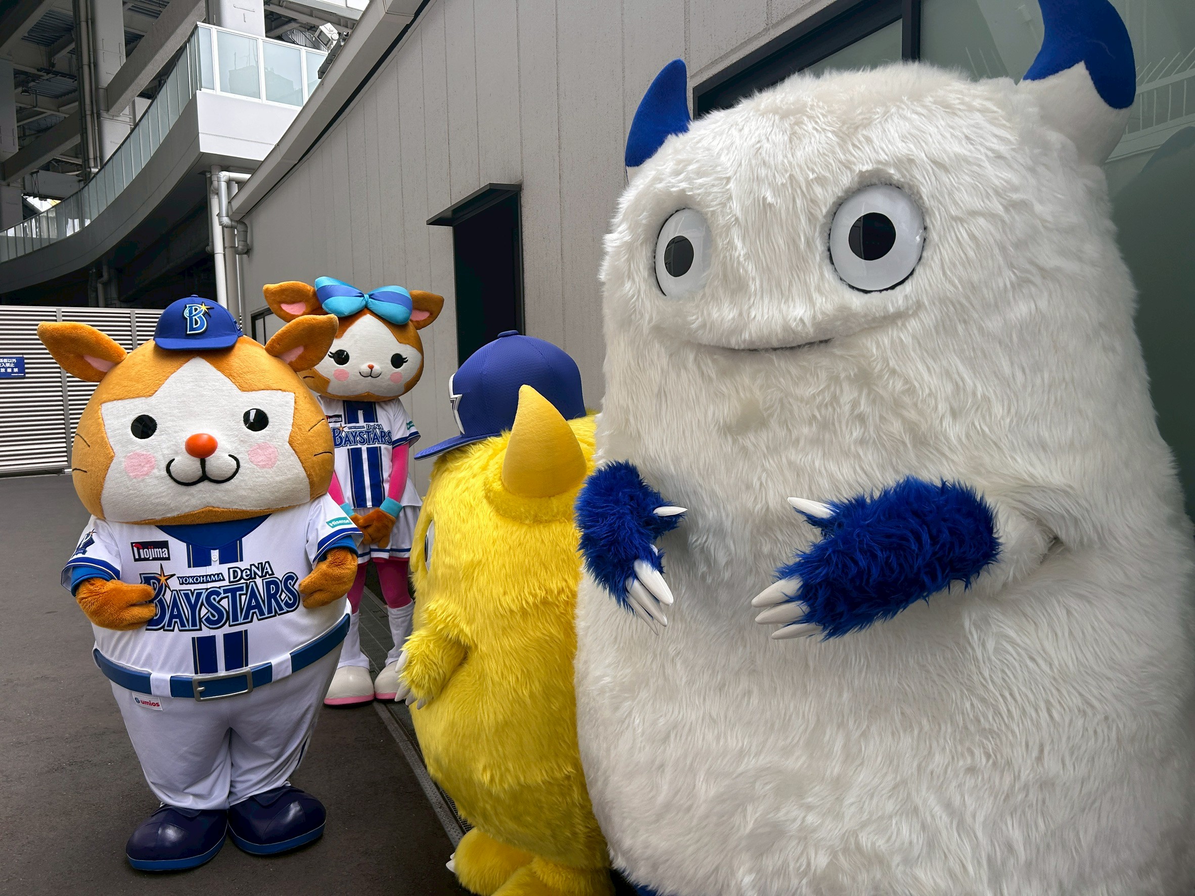 ワンダリアを楽しむマスコットたち