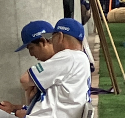 そここそ話ししよる