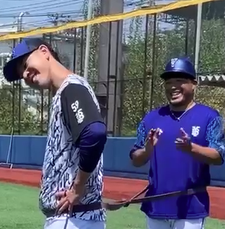 頑張ってる平良拳太郎