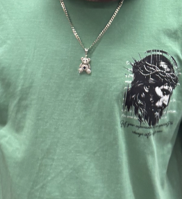 誰か分かりますか？