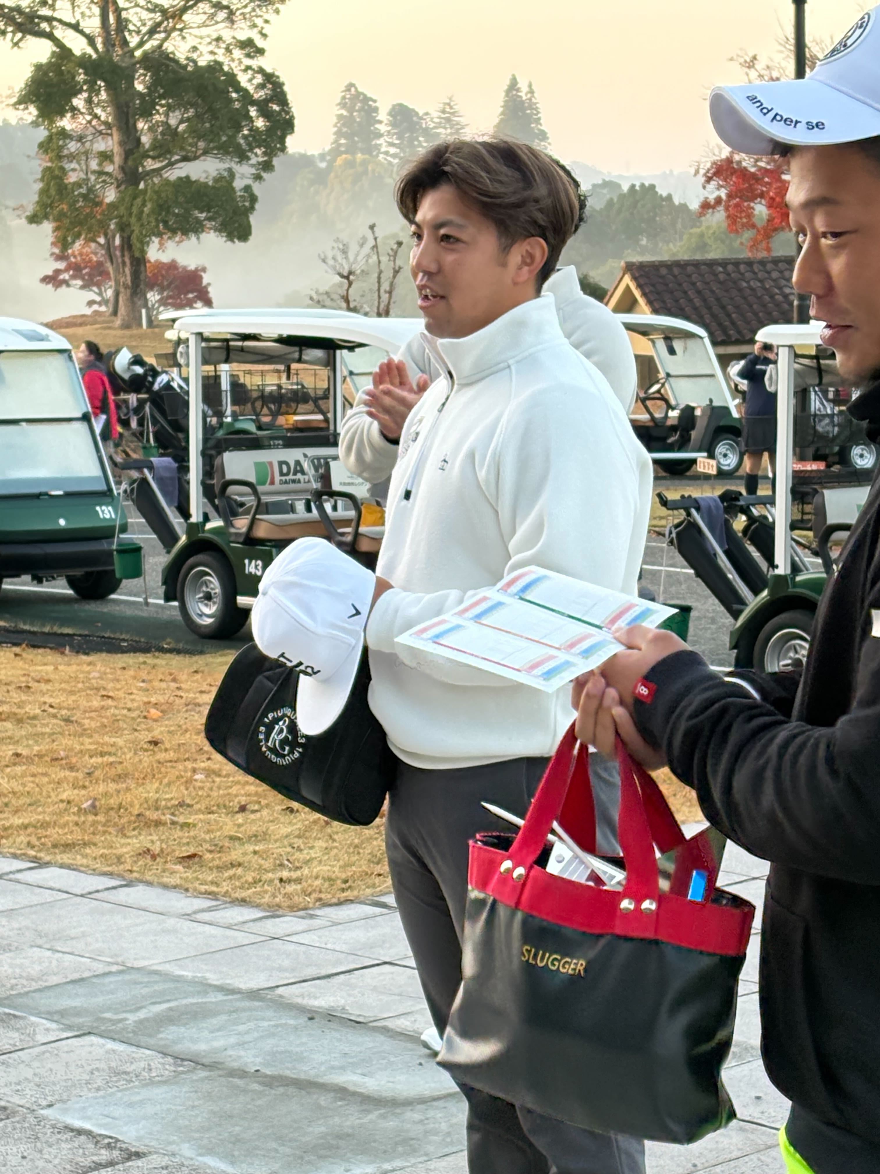 選手会ゴルフその③