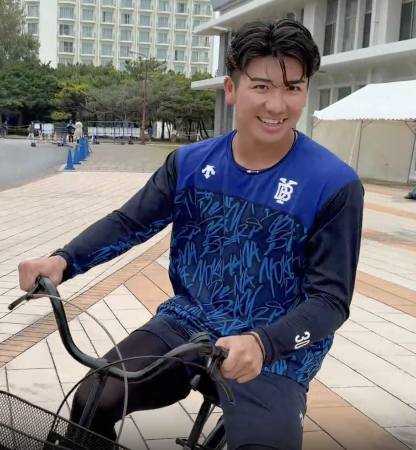 だる絡みコンビが自転車でマリオカート