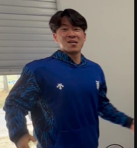 トバさんからの無茶振りで腕トレ💪