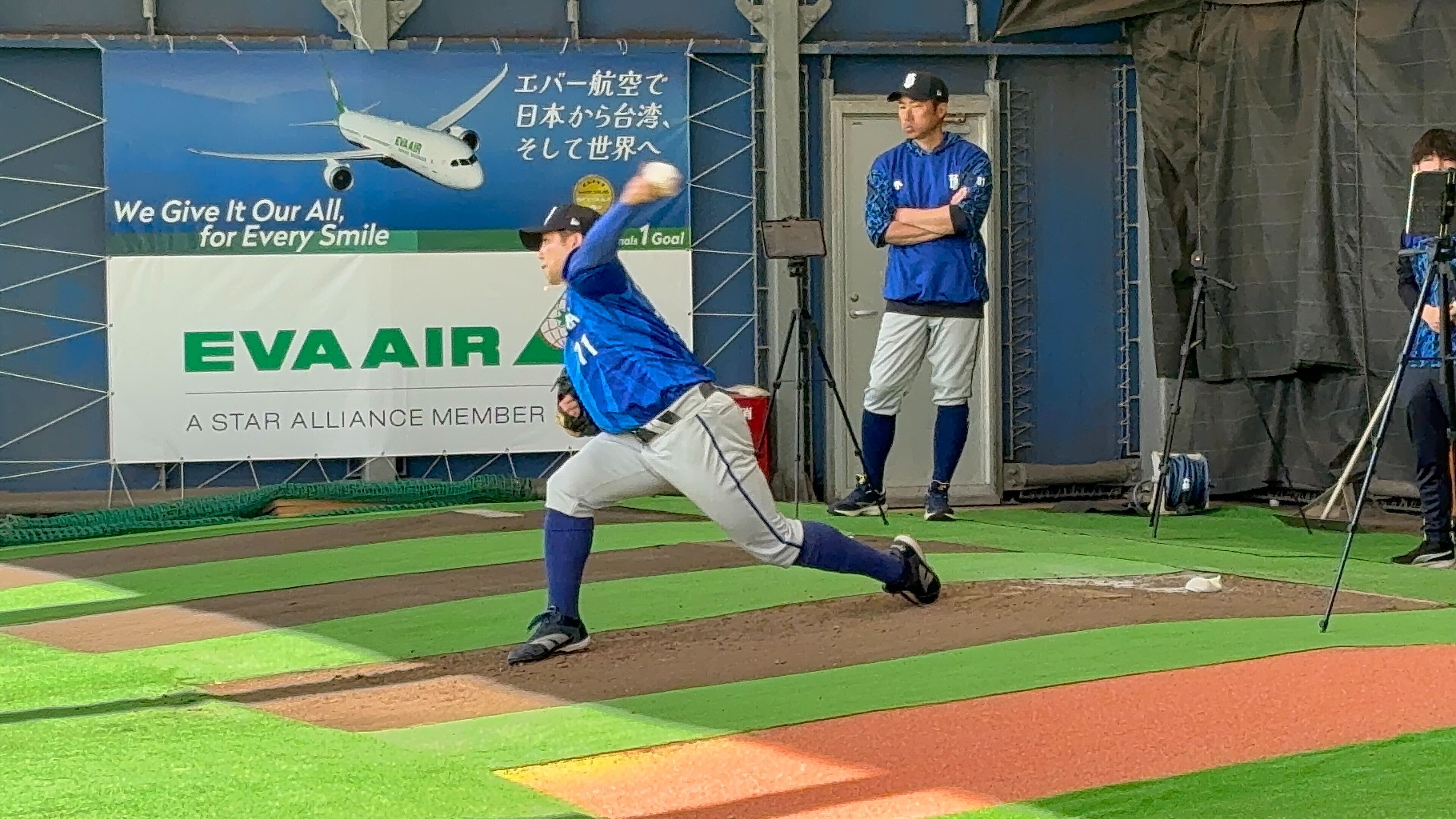 馬力のブルペン投球！