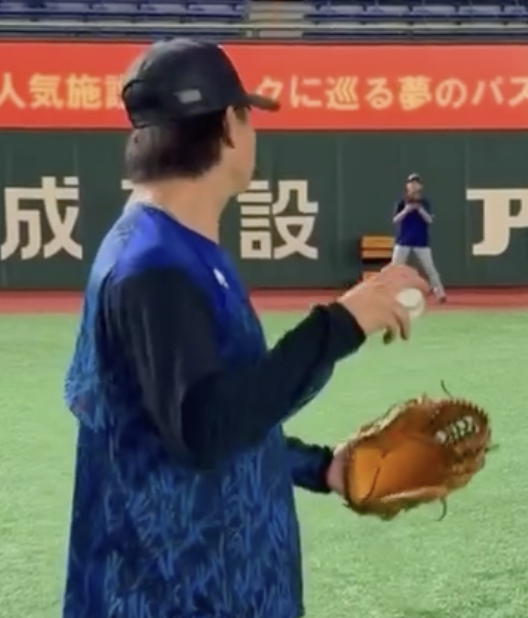 神里選手の上品な球