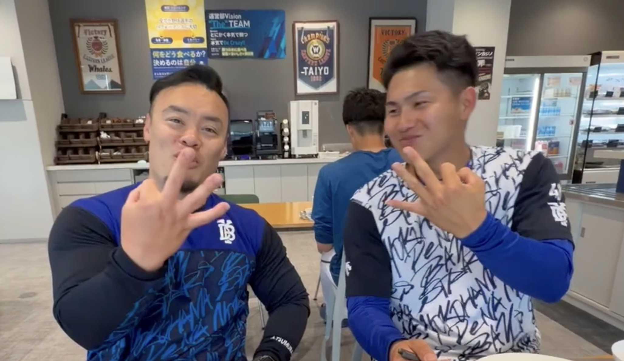 筋肉トレーナーと成瀬選手の昼食に密着👀