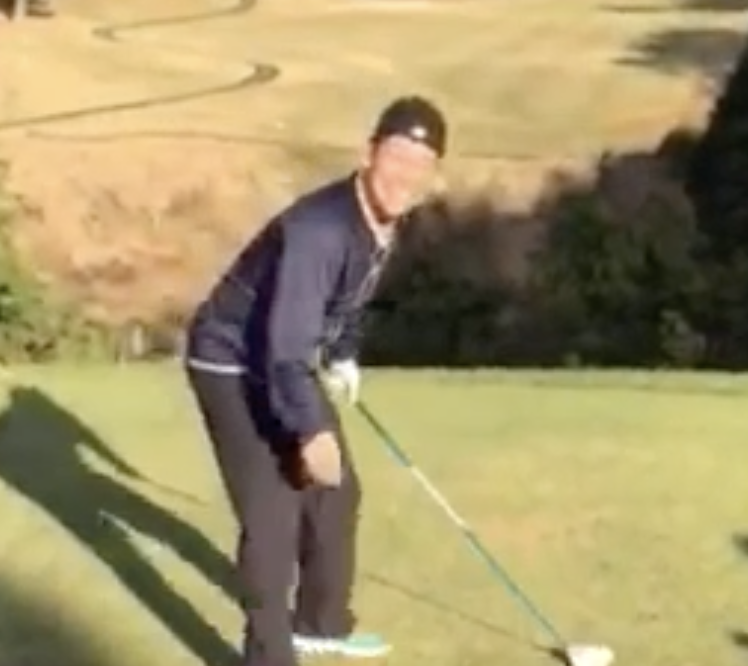 ゴウのフルスイング🏌️‍♀️