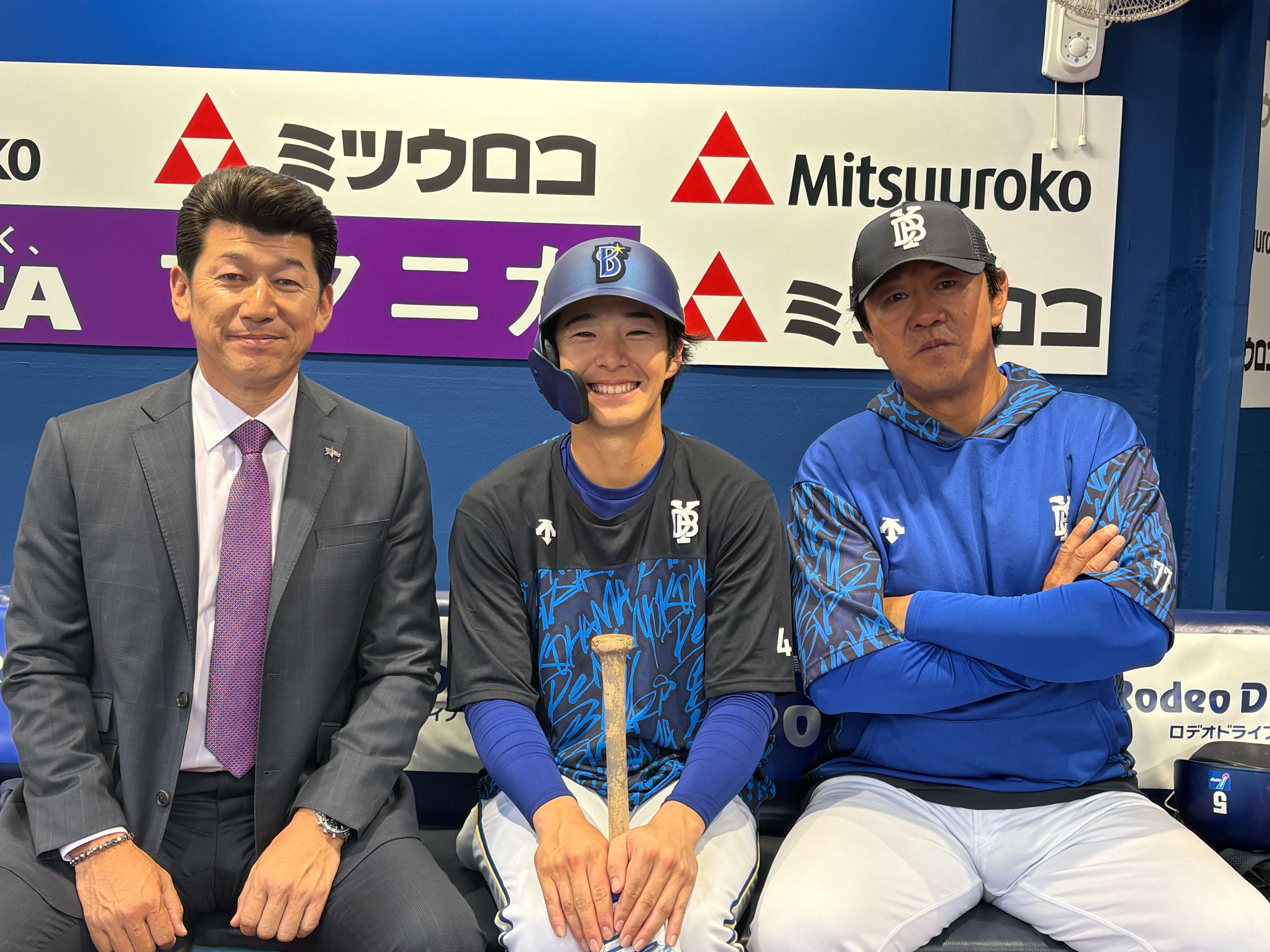 少年の顔