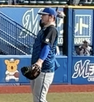 子供とキャッチボール⚾️