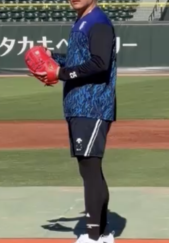 まさか？あの方がピッチャ〜⁉️