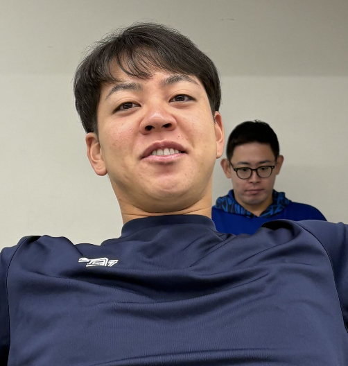 この顔は、、、