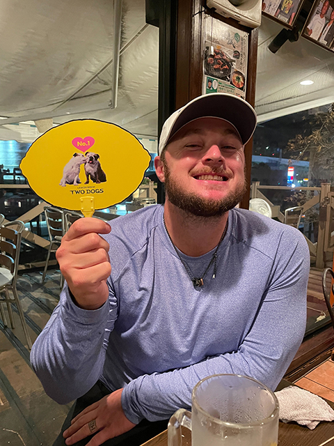 ハマのブルドッグ