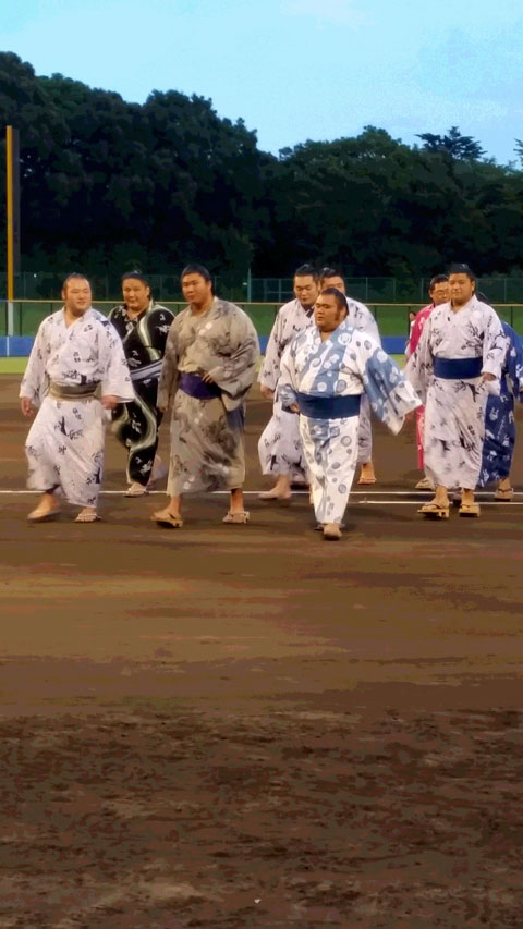 高砂部屋の皆さんが