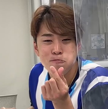 康晃と入江の賑やかな昼食