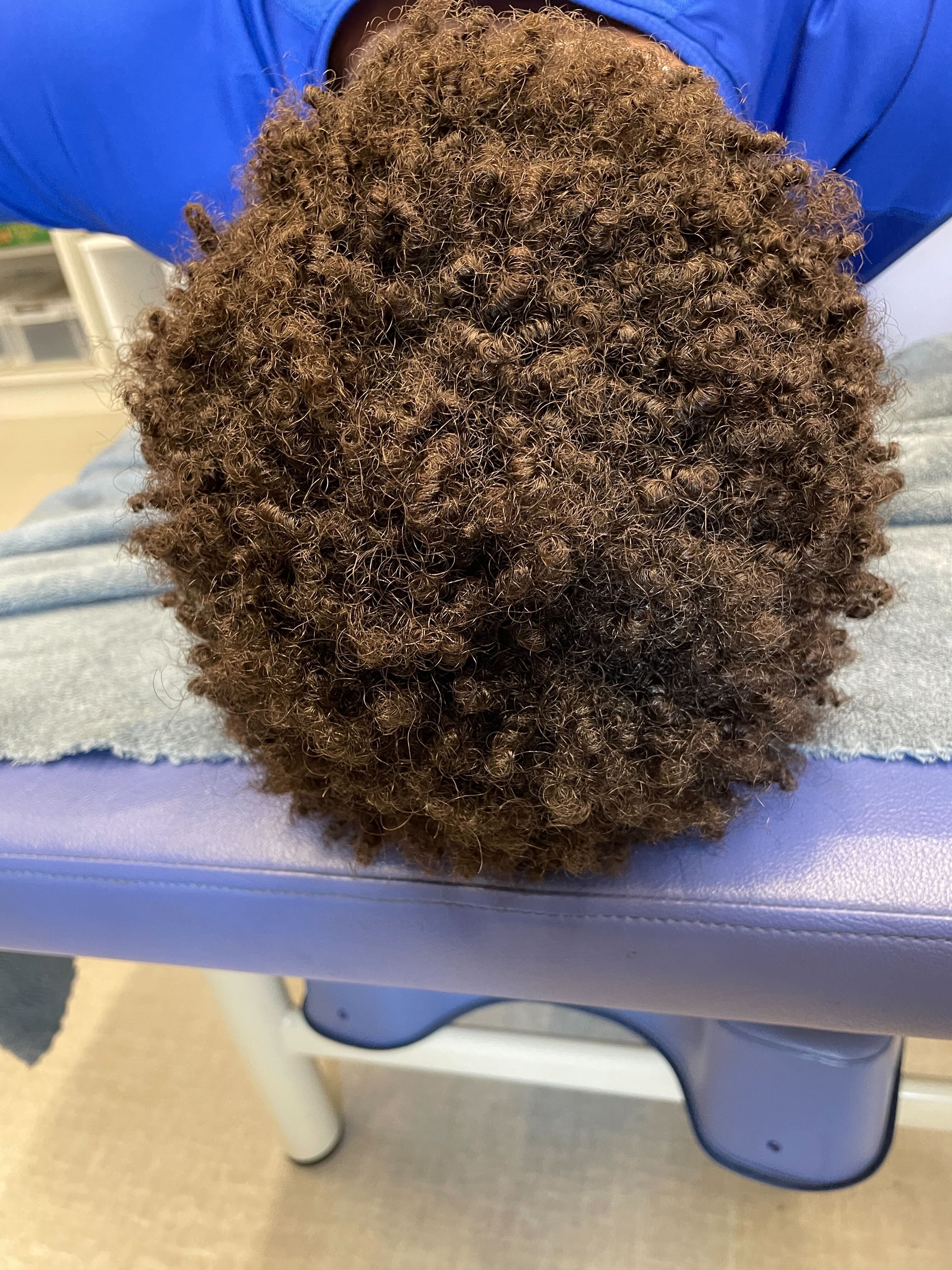 みなさんは髪の毛でわかるかな？？？