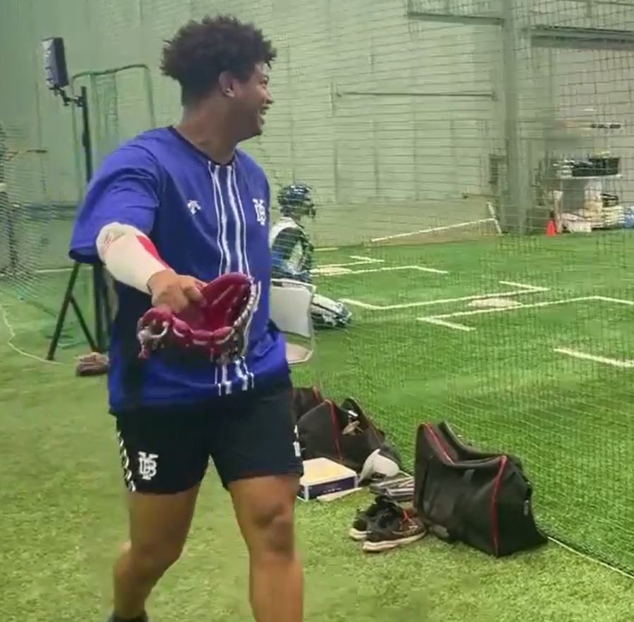 モロンvsマルティネス？？