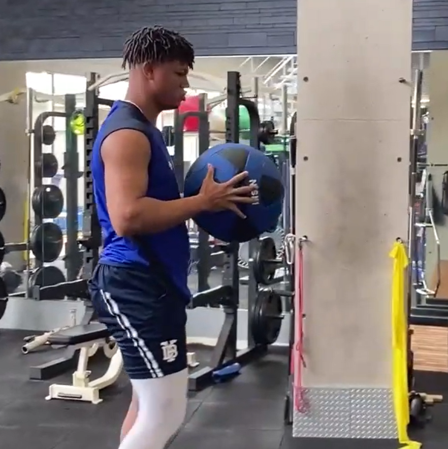 モロンと腕立て通訳